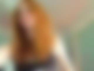 Live cam show with CaraFliger - Sexy on CamwithHer