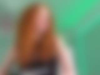 Live cam show with CaraFliger - Skinny Teen (18+) on Uber Horny