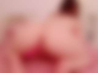Live cam show with EllaNocturne - New Squirt on Camsoda
