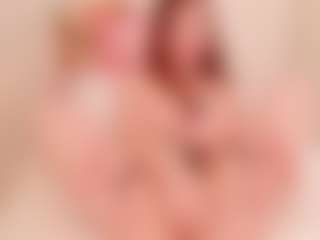 Live cam show with EllaNocturne - Thin on dropp.cam