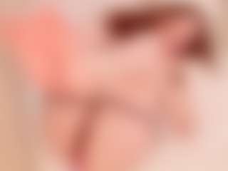 Live cam show with EllaNocturne - New Brown Eyes on fuklive.com