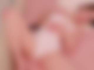 EllaNocturne's Live Sex Cam Show