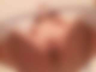 EllaNocturne's Live Sex Cam Show