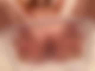 EllaNocturne's Live Sex Cam Show
