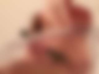 EllaNocturne's Live Sex Cam Show