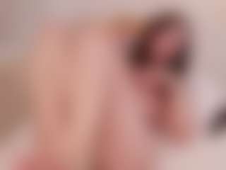 EllaNocturneのライブセックスチャットショー