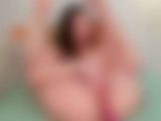 Live cam show with EllaNocturne - Thin on live.xbliss.ai