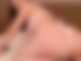 EllaNocturne's Live Sex Cam Show