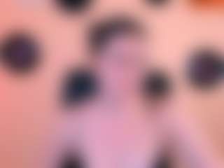 emma-dark's Live Sex Cam Show