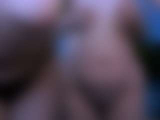 emma-dark's Live Sex Cam Show