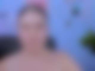 Live cam show with emma-dark - Nature on sexylive.show