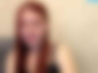 Live cam show with GwenBielski - Smoking on Streamer API