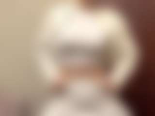 Live cam show with GwenBielski - Doggy Style on Milfs Live