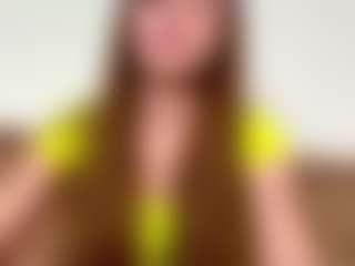 Live cam show with JadwigaLangdale - Brown Eyes on Streamer API