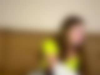 JadwigaLangdale's Live Sex Cam Show