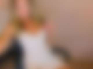 Live cam show with Lenamuti - Spy Curvy on 1on1-livenow