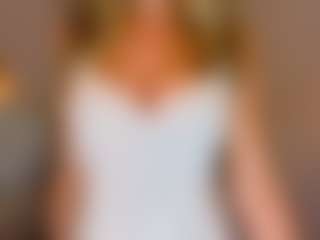 Live cam show with Lenamuti - Wet on livesuperchat.net