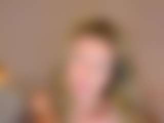 Live cam show with Lenamuti - Lush on googirlz