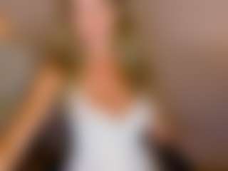 Live cam show with Lenamuti - Tiny on slutload