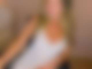 Live cam show with Lenamuti - Squirt on Cam Slut