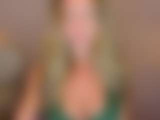 Live cam show with Lenamuti - Squirt on Camsoda