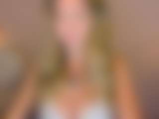Live cam show with Lenamuti - Tittyfuck on Camsoda