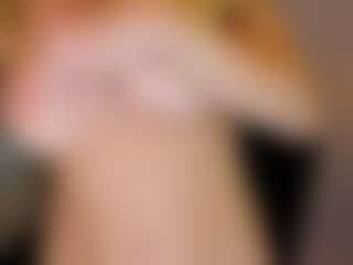 Live cam show with Lenamuti - Panties on Camsoda