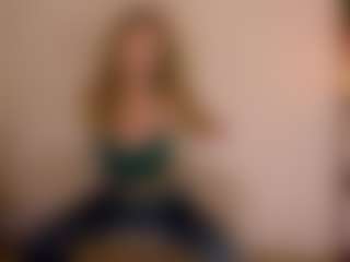 Lenamuti's Live Sex Cam Show