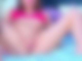 Live cam show with MiaStonn - Brown Hair on Dolls Live