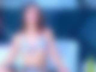Live cam show with MiaStonn - Pegging on Camsoda