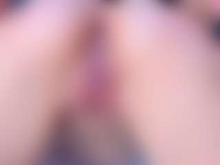 Live cam show with MiaStonn - Ride Torso on Camming Site