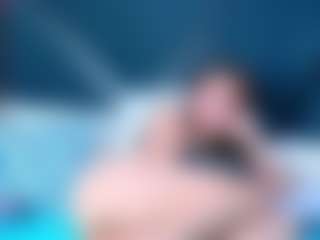 Live cam show with MiaStonn - Gape on Gym Cam Girls