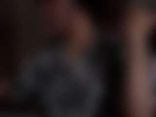 Live cam show with NieshaPerkins - Strip on SpankPalCams