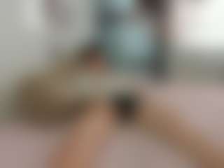 PorcelainGhost's Live Sex Cam Show