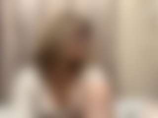 Live cam show with RamonitaMerle - Dildo Or Vibrator on Sex Cam Show