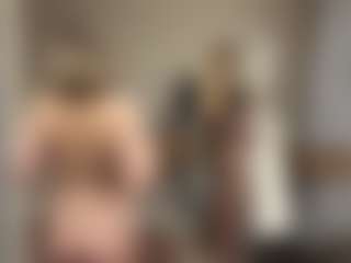 Live cam show with RamonitaMerle - Petite on Camsoda