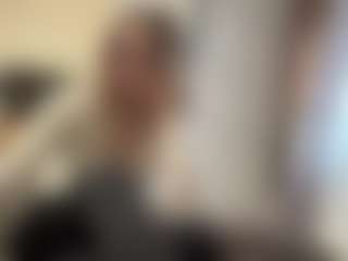 Live-Cam-Show mit RamonitaMerle - Blonde Hair Small Tits auf Camsoda