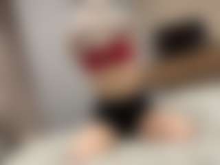 Live cam show with RamonitaMerle - Blonde Hair on TottyGirls