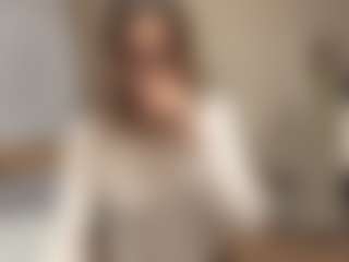 Live cam show with RamonitaMerle - Oil on CSO-WL