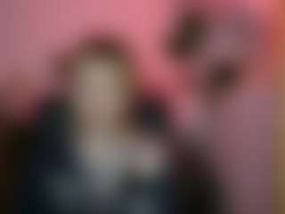 Live cam show with tattooedblondee18 - Petite on Hubzter Live