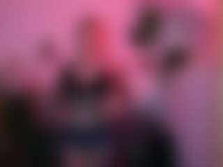 Live cam show with tattooedblondee18 - Blue Eyes on Gym Cam Girls