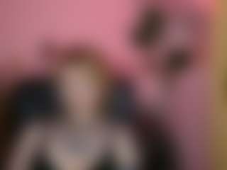 Live cam show with tattooedblondee18 - Oil on CamwithHer