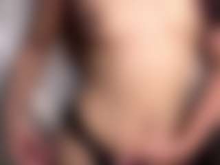 Live cam show with TerisaOrick - Hairy Pussy Teen (18+) on AdultVida.com