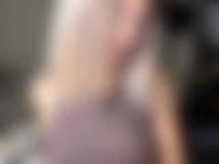 ThaliaVaros's Live Sex Cam Show
