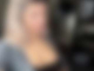 Live cam show with ThaliaVaros - Skinny White on StripNow | finland