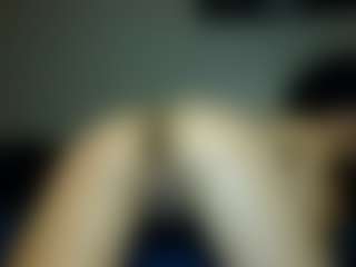 amikkorose's Live Sex Cam Show