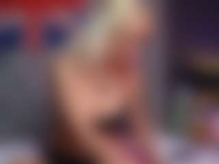 Live cam show with DonnaDubai - Tittyfuck on Camming Site