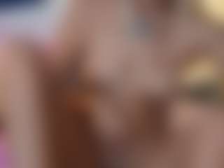 DonnaDubai's Live Sex Cam Show