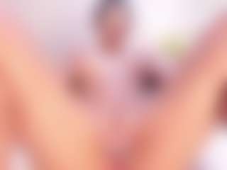 Live cam show with Kimberly-Montiel - Fingering on sexylive.show