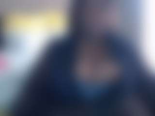 MATUREBUSSTY's Live Sex Cam Show